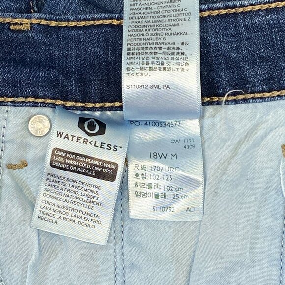 Levi’s High Rise Classic Straight Leg 18W Jeans Medium Wash Denim Timeless Fit - Picture 13 of 13